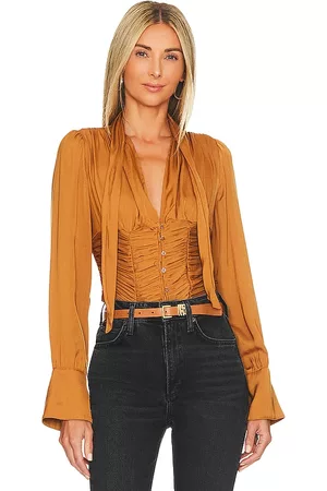 Free People Donna Camicie - Meet Me There Buttondown in - Burnt Orange. Size L (also in S, XS).