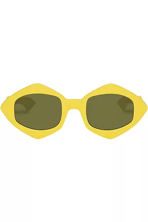 Karen Walker Diamond Dice in - Yellow. Size all.