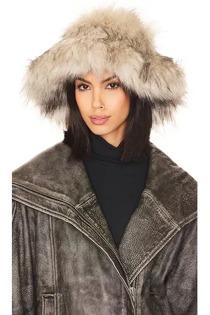 Adrienne Landau The Emily Faux Fur Hat in