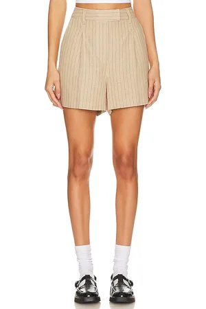 Steve Madden Imelda Short in
