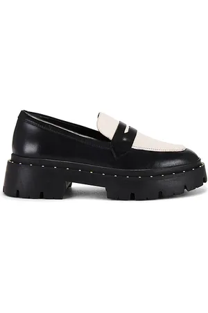 Schutz Christie Flat in