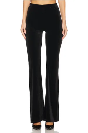 GOOD AMERICAN Velvet Flare Pant in