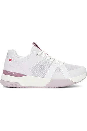 On Running The Roger Clubhouse Pro Sneaker in