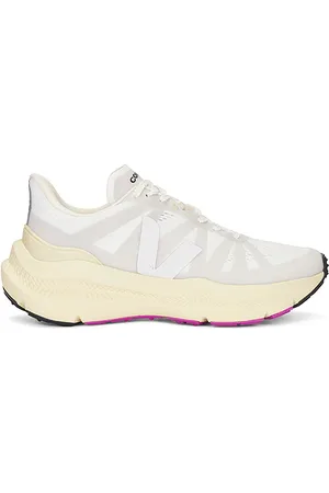 Veja Condor 3 Sneaker in