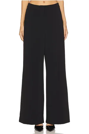 Lovers And Friends Susie Pant in