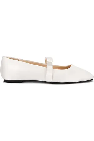 BLACK SUEDE STUDIO Dea Flat in