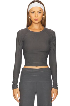 Beyond Yoga Featherweight Your Fit Long Sleeve Top in