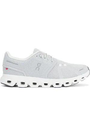 On Running Cloud 6 Sneakers in