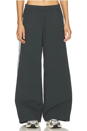 alo High-waist Origin Wide Leg Track Pant in