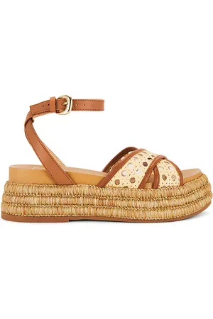 Dolce Vita Wriley Sandal in