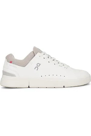 On Running The Roger Advantage Sneakers in