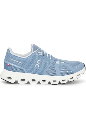 On Running Cloud 6 Sneaker in