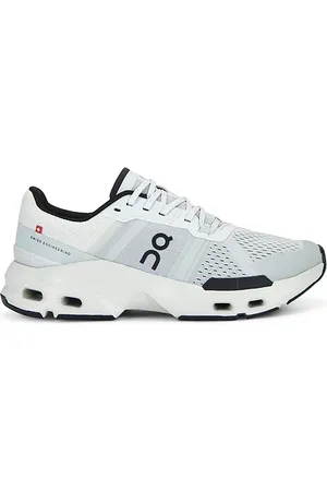 On Running Cloudpulse Sneakers in