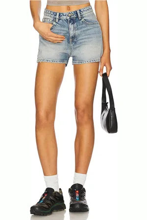 Icon Denim Tam Short in