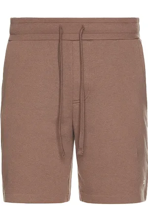 alo Chill Short in