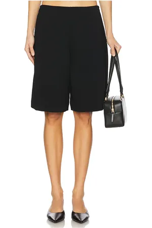 Leset Arielle City Short in