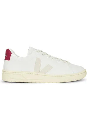 Veja Urca Sneakers in White Pierre & Marsala