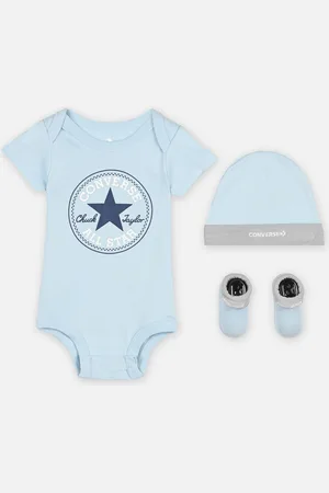 Converse Classic Ctp Infant Hat Bodysuit Bootie Set 3Pk - Abbigliamento - Taglia 6 - 12M