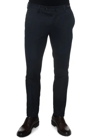 PT01 Pantalone modello chino