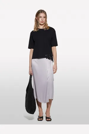 Sisley T-shirt Nera Con Ricamo Asimmetrico, Donna