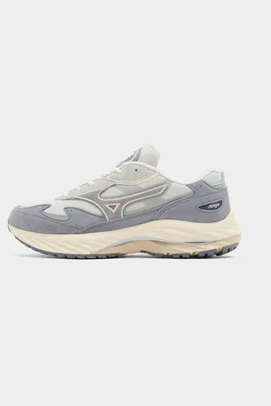 Mizuno Wave Rider Beta