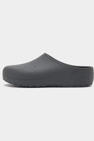 Crocs Classic Quiet Clog