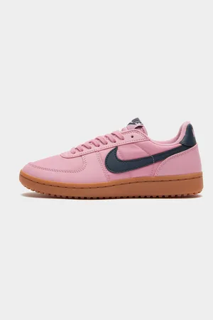 Nike Field General Donna