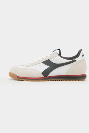 Diadora Cross