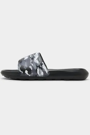 Nike Victori One Slides