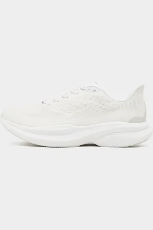 Hoka One One Mach 6