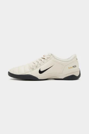 Nike Total 90