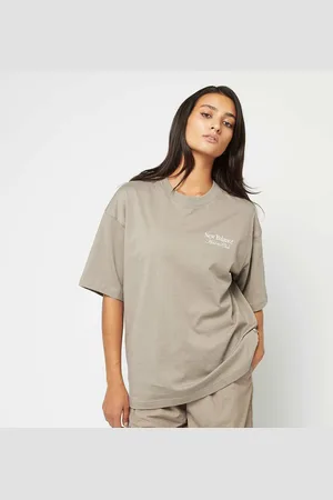 New Balance Linear Graphic Oversized T-Shirt, di new_balance_1_2, T-shirts e polo, in