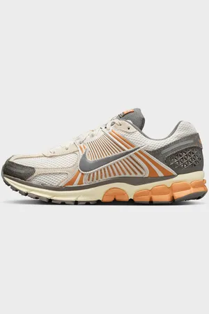 Nike Zoom Vomero 5 uomo Lifestyle taglia 41 Scarpe