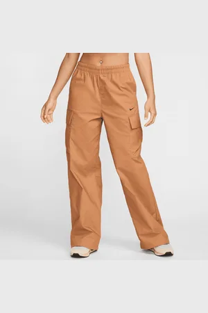 Nike Sportswear Essential Woven Mid-Rise Standard Cargo Pants donna taglia XS Abbigliamento