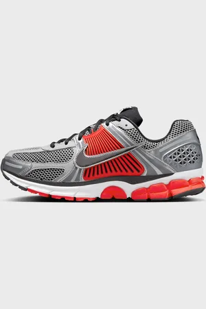 Nike Zoom Vomero 5 uomo Lifestyle taglia 41 Scarpe
