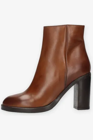 Gianni Crasto Stivaletti cuoio da donna con tacco