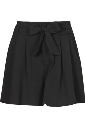 Betty London Shorts PRUNY