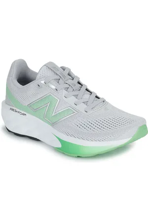 New Balance Scarpe 520