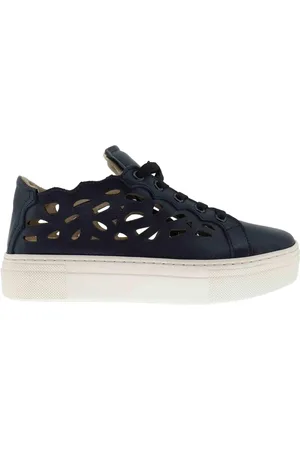 SPATARELLA Sneakers donna in pelle laserata nera
