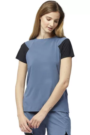 LAMUNT Teresa Light Sleeveblank-spaceT-shirt