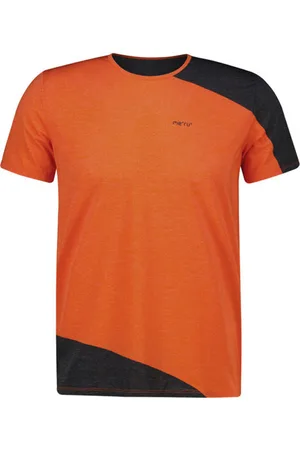 Meru Requena Mblank-spaceT-shirt