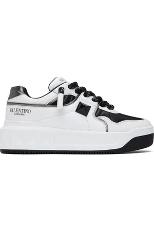 VALENTINO GARAVANI White & Black One Stud XL Low-Top Sneakers