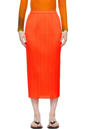 PLEATS PLEASE ISSEY MIYAKE Red Monthly Colors April Midi Skirt