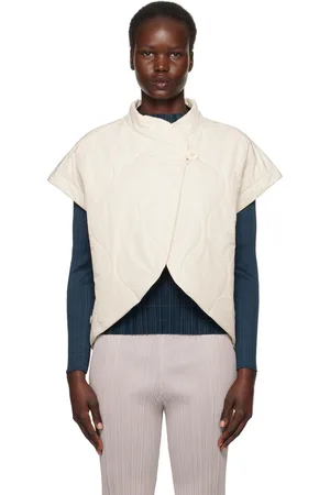 PLEATS PLEASE ISSEY MIYAKE Off-White Asteroid Vest