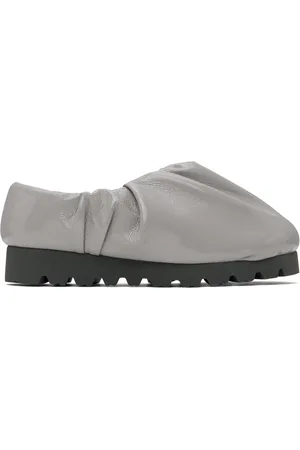 Yume Yume Gray Camp Low Slip-On Loafers