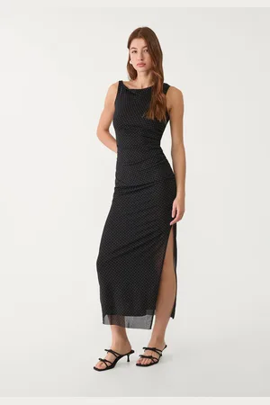 Stradivarius Vestito midi a pois asimmetrico L