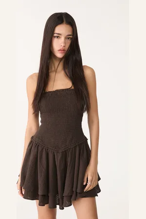 Stradivarius Vestito corto con volant XL