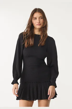 Stradivarius Vestito corto con volant XS