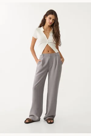 Stradivarius Pantaloni dritti morbidi con pince 42