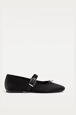 Stradivarius Ballerine satinate con fiocco 35